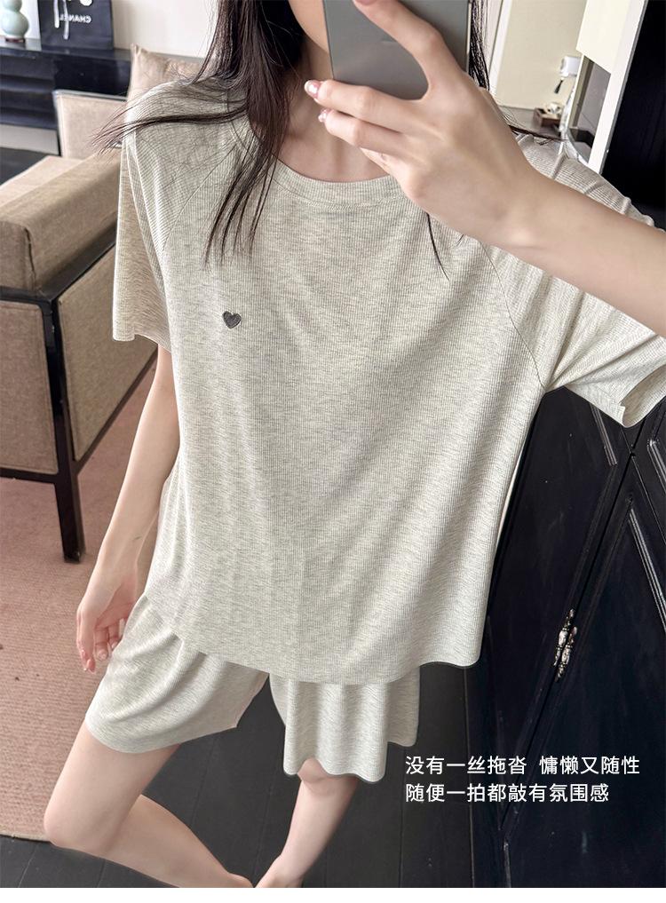 3106爱心刺绣睡衣_17.jpg