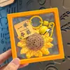 Colgante Llavero Girasol Producto Terminado, Bolsa de Ganchillo de Hilo Adorno de Fruta, Regalo para Estudiante con Significado