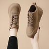 Sapatos de Mãe Antiderrapantes de Couro Genuíno com Solado Macio 2026 Inverno Novo Estilo Tênis Casuais Confortáveis com Forro de Lã Sapatos de Viagem