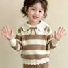 Conjunto de Punto para Niña Otoño/Invierno Nuevo Conjunto de Dos Piezas Abrigo de Cuello Solapa Rayado y Suéter para Niña Pequeña