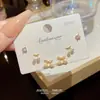 Pendientes exquisitos de oro de 18 quilates con circonita, tres pares, con pasadores de plata 925, pendientes sencillos y lujosos de alta gama para mujeres que van al trabajo