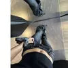 Jeans feminino estilo Yi Mengling, preto americano, microflare, outono 2026, novo, cintura baixa, slim fit, calça flare hot girl