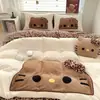 Corazón de niña ins terciopelo de leche lindo estampado de leopardo gato KT invierno cálido engrosado juego de ropa de cama de cuatro piezas 1.8