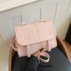 Bolso Bandolera Retro con Tapa abatible para Mujer 2026 Nuevo Versátil Estilo Minimalista Bolso de Hombro para debajo del brazo Bolso Tote Pequeño Cruzado para Viajar