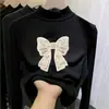 Camiseta de manga larga con forro polar para niña, capa interior de otoño e invierno, top infantil de cuello semi-alto con estampados de dibujos animados