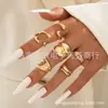 Anel de Pérola Fashion Geométrico Irregular Côncavo e Convexo Estilo Europeu e Americano, Conjunto de Anéis Empilháveis Multicamadas Personalizado