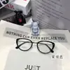 Gafas de Titanio Puro Ultraligeras 52 Montura Cat-Eye para Mujer 0149 Luz Azul Anti-Azul, Hacen que la Cara Parezca Más Pequeña, Mejoran el Cutis, Gafas de Aspecto Sencillo, Venta al por Mayor