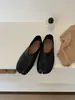 Sapatos Mary Jane retrô franceses planos com bico dividido para mulheres, novos mocassins de sola macia 2026
