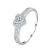 Anillo de Corazón de Plata Estilo Ins S925 Todo Plata de Ley Forma de Corazón Circonita Anillo para Mujer Ligero Serie de Bodas Estilo Dulce Al por Mayor