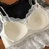 Lencería Satinada Francesa de Puro Deseo Espalda Descubierta con Copas Fijas Integradas, Camisola Sexy con Espalda de Encaje