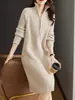 Vestido de Tricô Cor Pura Novo Outono e Inverno Comprimento Médio Zíper Solto Casual Estilo Preguiçoso Gola Alta Suéter Saia Feminina