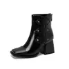 Botas de tornozelo com costura de fivela de cinto da moda, bico chato, botas de cavaleiro, botas de salto alto grosso, tamanhos 40-48, botas de comércio exterior