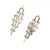 Pendientes Cruzados Europeos y Americanos de Aleación Perla Geométricos Metálicos Pendientes de Temperamento Femenino Diseño de Nicho Pendientes Versátiles para Mujer