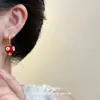 Colar com Pingente de Coração Florido com Gotejamento de Óleo Vermelho Vintage, Estilo Minimalista de Luxo Leve Exquisito com Senso de Design, Colar de Nicho