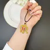 Novo Colar Vietnamita Banhado a Ouro Estilo Chinês com Pingente Borboleta Vazada Drip de Óleo Vintage e Fecho de Segurança, Joia Moderna e Duradoura