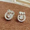 Nuevos Aretes Colgantes de Hello Kitty de Dibujos Animados para Mujer Diseño Nicho Inteligente Corazón Lazo Gato KT Aretes Distintivos