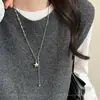 Colar Pingente Estrela de Prata Estilo Minimalista Ins para Mulheres, Design de Nicho de Luxo Leve, Corrente Vintage para Suéter, Corrente de Clavícula para o Dia a Dia