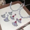 ¡Perfecto para la novia! Collar con colgante en forma de abanico de circonita ultrabrillante, cadena para la clavícula de lujo ligero y de alta gama, collar para mujer lujoso y elaborado