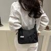 Bolsos de Moda Tendencia de Este Año para Mujer 2026 Nuevos Bolsos Cruzados Versátiles de Hombro Único Estilo Chino Nuevo para Mujer