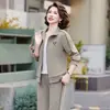 Traje deportivo de primavera y otoño para mujeres de mediana edad y mayores, atuendo para mamá, cárdigan con cremallera de otoño, conjunto casual de dos piezas de pantalones holgados
