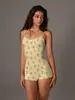 Macacão Estampado de Ursinho Fofo com Alças Finas Roupa de Casa Renda Decote V Emagrecedor Costurado Curto Pijama
