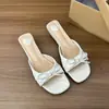 Sandalias de tacón medio para uso exterior, elegantes sandalias de verano para mujer con punta cuadrada, lazo de estilo francés, tacón grueso, diseño de punta abierta 2026