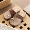 Sandalias Planas Versátiles con Tira en el Dedo para Verano 2026 para Uso en Exteriores, Zapatos para Vacaciones en la Playa, Chanclas de Moda Estilo Coreano con Lunares
