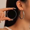 Pendientes de Círculo Geométrico Metálico de Cuero Sencillo para Otoño e Invierno Pendientes Geométricos Elegantes de Gama Alta con Estampado de Leopardo de Moda para Mujer