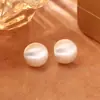 Pendientes Minimalistas Metálicos de Aro en C Cepillado con un Toque de Lujo, Diseño de Nicho, Pasadores de Plata, Pendientes de Moda y Temperamento Único