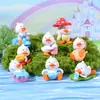 Micro-paisagem patinho amarelo fofo animal boneca feita à mão musgo decorações de jardinagem com pequenos enfeites de mesa