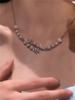 Collar de perlas de estrella de cinco puntas con diamantes de imitación de río lechoso y salpicaduras de luna, elegante y femenino, de lujo y de alta gama, con cadena de clavícula.