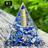 Pirâmide de bola de cristal natural de 8cm Ornamento de mesa de escritório europeu e americano Artesanato de pirâmide de resina para yoga e meditação