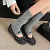 Zapatos planos populares de estilo francés para mujer, nuevo modelo de otoño 2026, tacón grueso, boca poco profunda, zapatos versátiles de punta dividida, zapatos planos poco profundos