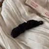 Grampo de Cabelo de Veludo Tecido Retrô Estilo Coreano para a Parte de Trás da Cabeça Feminina 2025 Novo Presilha Banana Estampada de Leopardo Presilha Torcida de Alta Qualidade