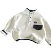 Sudadera Infantil 2026 Otoño e Invierno Nuevo Estilo para Niños y Niñas, Camiseta Base de Felpa Doble Cara, Elegante Camisa Polo con Cuello de Solapa para Bebés, Estilo de Moda