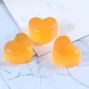 Resina translúcida corazón pequeño DIY pasador hecho a mano funda de teléfono accesorio de pegamento de crema materiales al por mayor