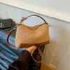 Bolsa de Mão Tecida com Listras Arco-Íris para Mulheres 2026 Verão Nova Moda Color-Blocking Bolsa de Ombro Transversal para Férias na Praia