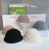 Sombrero de Mujer Estilo Coreano 2025 Otoño e Invierno Nuevo Sombrero de Pescador con Flor de Encaje para Circunferencia de Cabeza Grande, Hace que la Cara Parezca Más Pequeña, Elegante Sombrero de Equitación