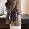 Bolsas de mano de nicho para mujer, nuevos bolsos de moda de verano, bolsos de moda, bolsos de hombro, bolsos cruzados de alta gama para mujer