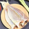 Peixe Redwood Sem Cabeças, Peixe Salgado Semi-Seco, Frutos do Mar Secos, Peixe Capturado por Pescadores, Peixe Linha Dourada Seco, Peixe Linha Vermelha Sem Cabeça, Peixe Marinho Seco ao Ar