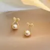 Lote Misto Brincos Populares para Mulheres, Brincos de Luxo de Alta Qualidade, Mesmo Estilo do Tiktok, Versão Coreana, Brincos de Flor de Pérola, Nicho e Versátil