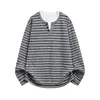 Camiseta de Rayas con Cuello Redondo para Hombre Nueva de Primavera Moda Versátil Otoño Casual Manga Larga Fluida Atractiva Camisa Base