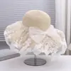 Sombrero de Paja de Verano Influencer Ala Ancha Protección Solar Sombrero de Playa Lazo de Encaje Borde Ondulado Dulce Sombrero de Pescador Mujer