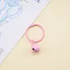 Llavero colgante con forma de flor de pentagrama hueca de acrílico de colores con anillo de tarjeta para decoración de bolso de parejas