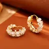 Pendientes de Perla de Flor de Concha de Gama Alta, Pendientes Estilo Hada Frescos, Dulces y de Moda, Pendientes Chapados en Cobre Oro Real para Mujeres al por Mayor