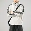 Chamarra con capucha de tres franjas transfronteriza, cortavientos funcional de ajuste holgado moderno para hombre primavera/otoño, prenda exterior deportiva casual para hombre