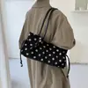 Bolso de mano informal de ante con lunares para mujer, gran capacidad, nueva colección de otoño 2026, bolso tote retro para el día a día, bolso de hombro y bolso de axila