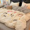 Conjunto de Lençol de Gaze Jacquard Cartoon Acolchoado Quatro Peças Bordado Coração de Menina Capa de Edredom Conjunto de Roupa de Cama Nantong Três Peças 4