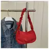 Bolsa Feminina Versão Coreana 2025 Bolsa de Ombro Plissada de Nicho Nova Moda Outono e Inverno Tendência Bolsa Quadrada Pequena de Ombro