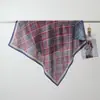 Lenço de Seda Imitação Veludo para Mulheres, Estilo Retro Novo, Estampa Patchwork, Rejuvenescedor, Dupla Face, Cor Diferente, Lenço Quadrado Grande, Toalha de Praia para Viagem, Proteção Solar